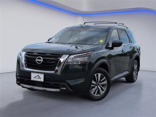 Obsidian Green 2025 Nissan Pathfinder SL