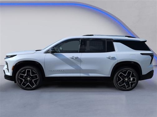 White 2026 Chevrolet Traverse High Country