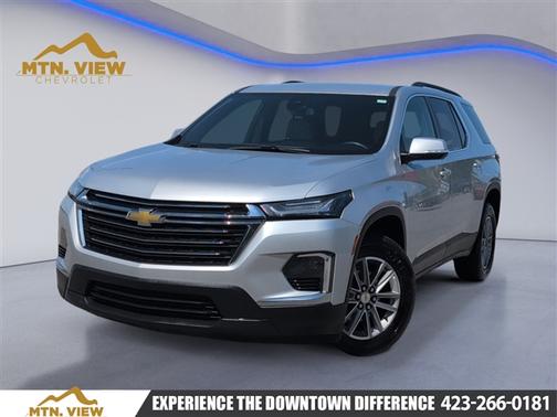 2022 Chevrolet Traverse LT Cloth