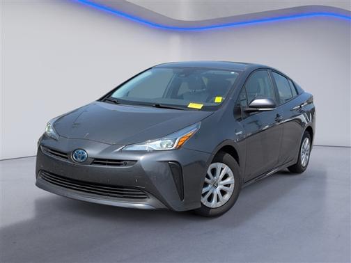 2022 Toyota Prius L