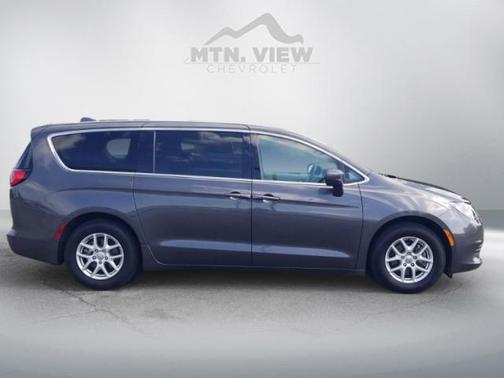 2019 Chrysler Pacifica Touring