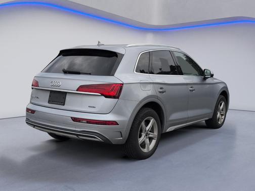 2021 Audi Q5 45 Premium