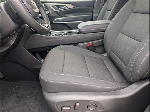 Black 2026 Chevrolet Traverse LT
