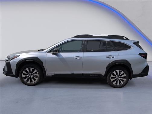 Ice Silver Metallic 2023 Subaru Outback Limited