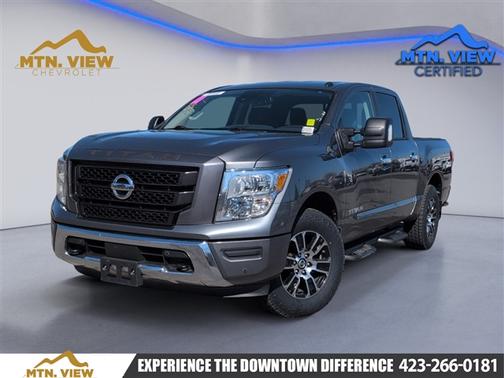 2021 Nissan Titan SV