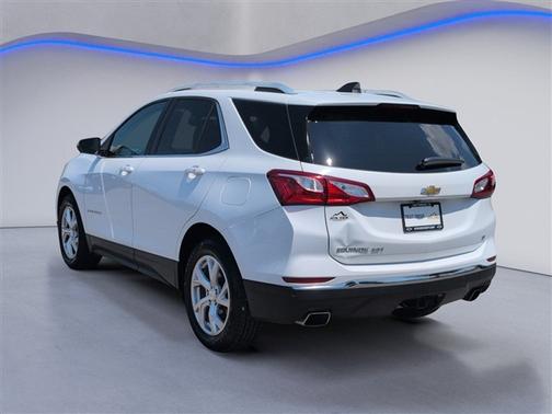 Summit White 2019 Chevrolet Equinox 2LT