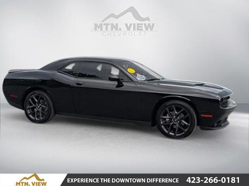 2021 Dodge Challenger SXT