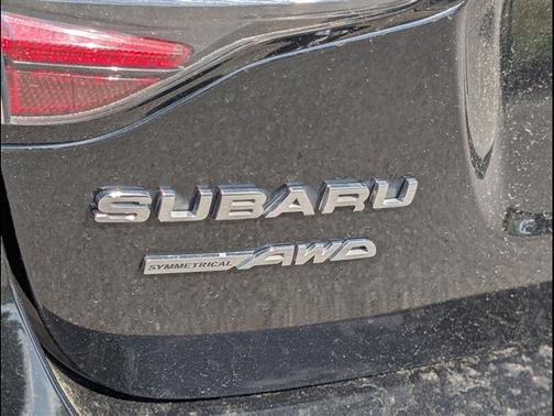 Crystal Black Silica 2023 Subaru Legacy Premium