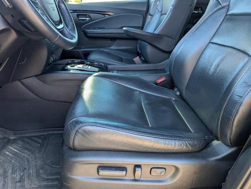 2017 Honda Pilot Elite