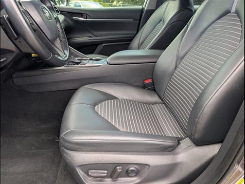 Predawn Gray Mica 2022 Toyota Camry SE