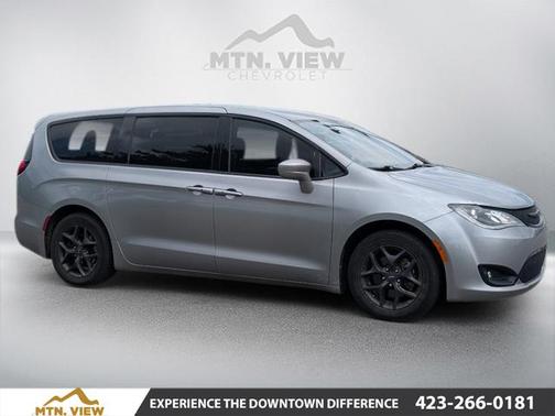 2019 Chrysler Pacifica Touring Plus