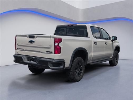 White Sand 2026 Chevrolet Silverado 1500 ZR2