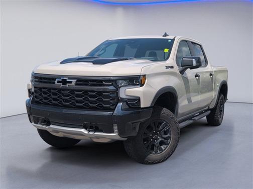 White Sand 2026 Chevrolet Silverado 1500 ZR2