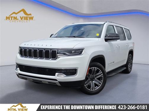 Bright White Clearcoat 2024 Jeep Wagoneer Series II