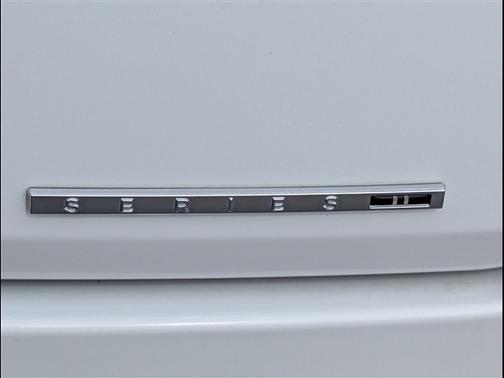 Bright White Clearcoat 2024 Jeep Wagoneer Series II