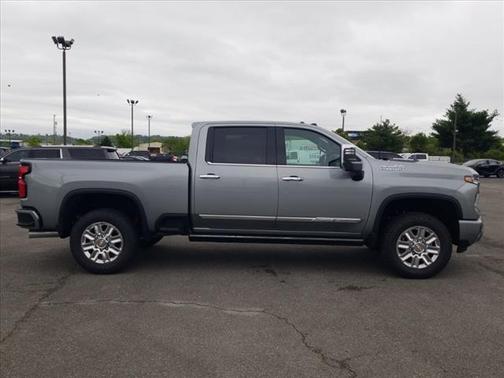 2025 Chevrolet Silverado 2500 High Country