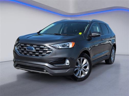 Magnetic 2019 Ford Edge Titanium