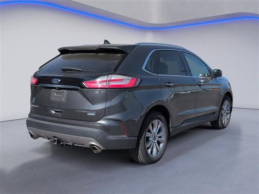 Magnetic 2019 Ford Edge Titanium