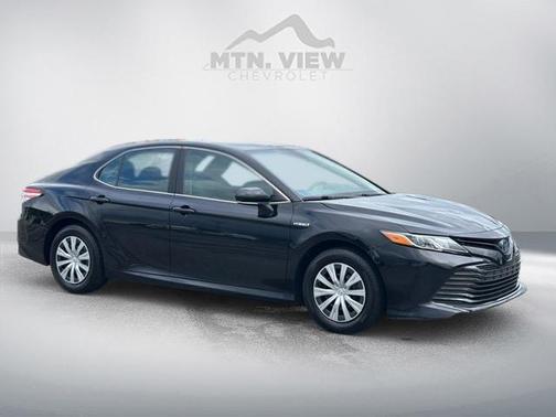 2019 Toyota Camry Hybrid