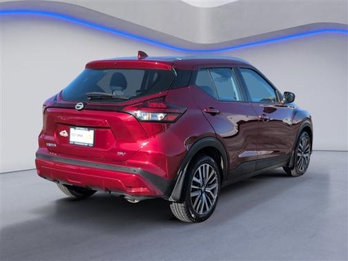 2022 Nissan Kicks SV