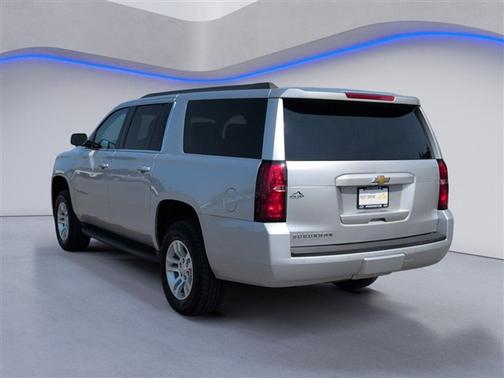 2017 Chevrolet Suburban LT