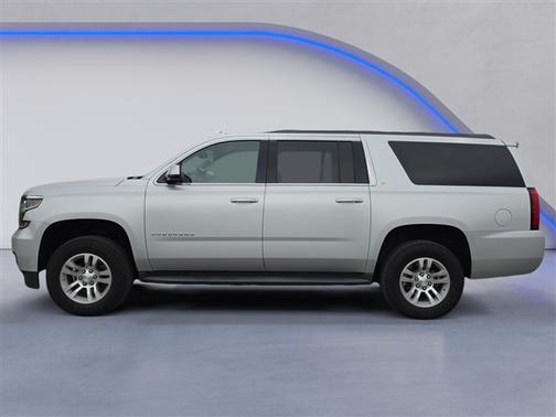 2017 Chevrolet Suburban LT