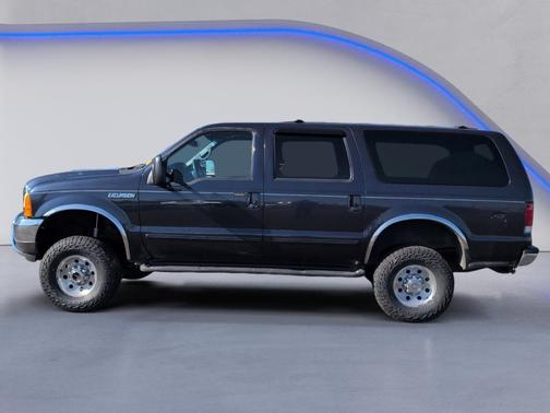 2000 Ford Excursion XLT
