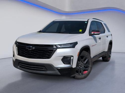 Pearl 2022 Chevrolet Traverse Premier