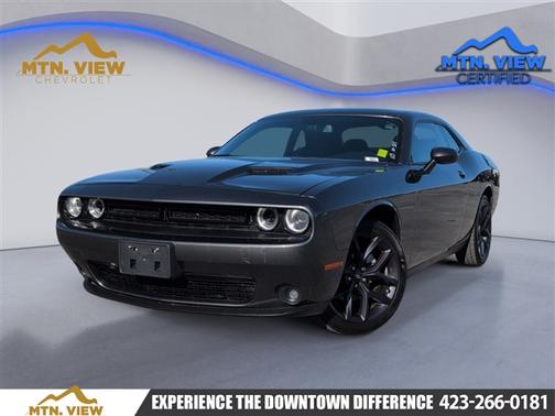 2022 Dodge Challenger SXT