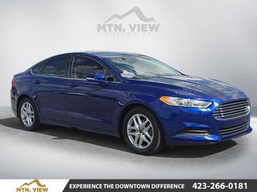 2016 Ford Fusion SE