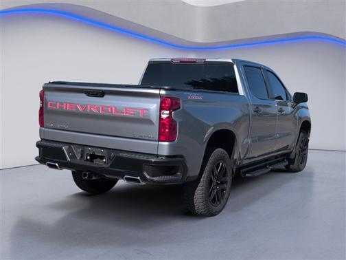 Sterling Gray Metallic 2024 Chevrolet Silverado 1500 Custom Trail Boss
