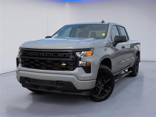 2025 Chevrolet Silverado 1500 Custom