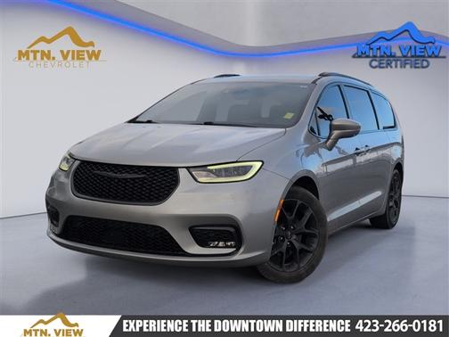 2021 Chrysler Pacifica Touring-L
