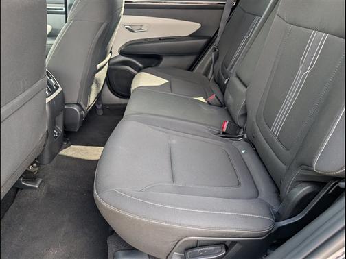 Black Pearl 2024 Hyundai TUCSON SEL