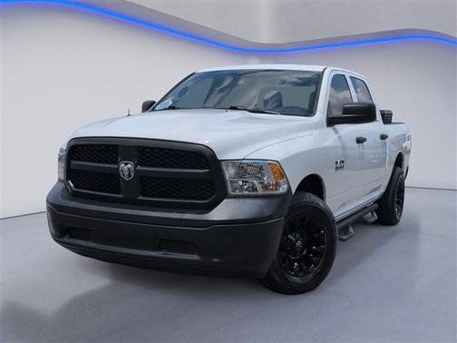 Bright White Clearcoat 2023 RAM 1500 Classic Tradesman