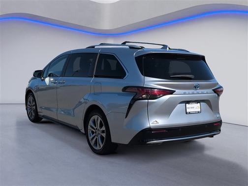 2021 Toyota Sienna