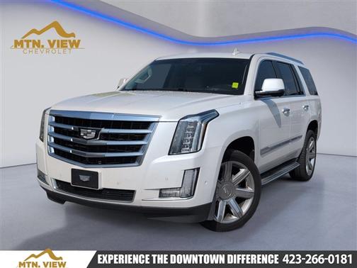 Crystal White 2017 Cadillac Escalade Luxury