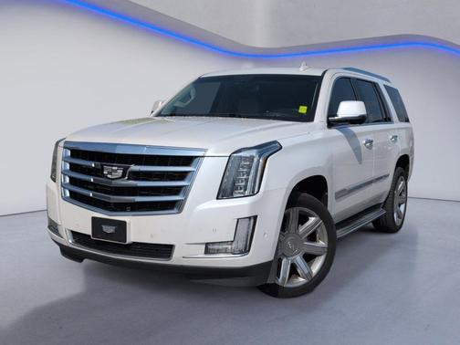 Crystal White 2017 Cadillac Escalade Luxury