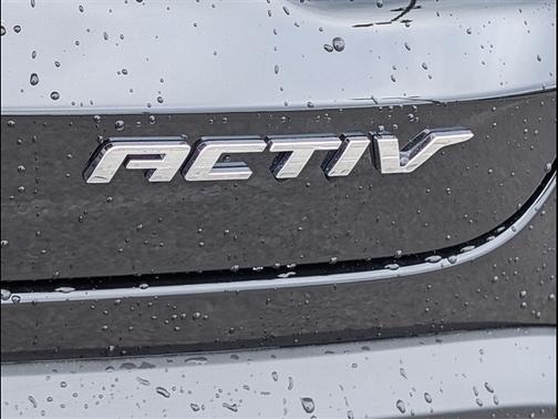 Black 2026 Chevrolet Trax ACTIV