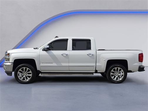 Iridescent Pearl Tricoat 2017 Chevrolet Silverado 1500 LTZ