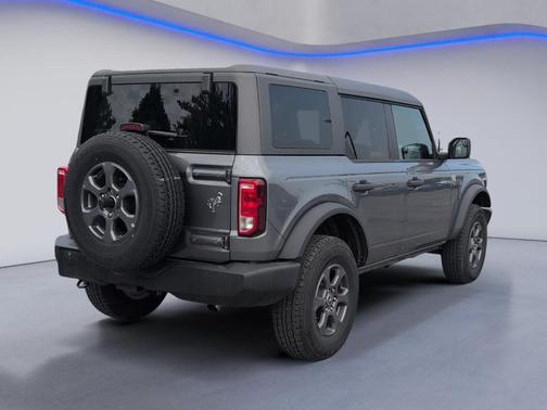 Gray Metallic 2024 Ford Bronco Big Bend
