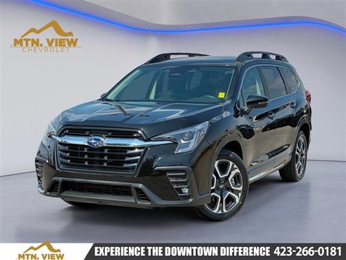 Crystal Black Silica 2023 Subaru Ascent Limited 7-Passenger