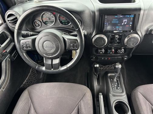 True Blue Pearlcoat 2013 Jeep Wrangler Unlimited Sport