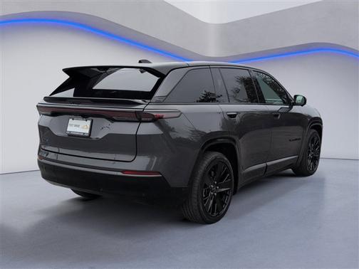 Metallic 2024 Jeep Wagoneer S Launch Edition