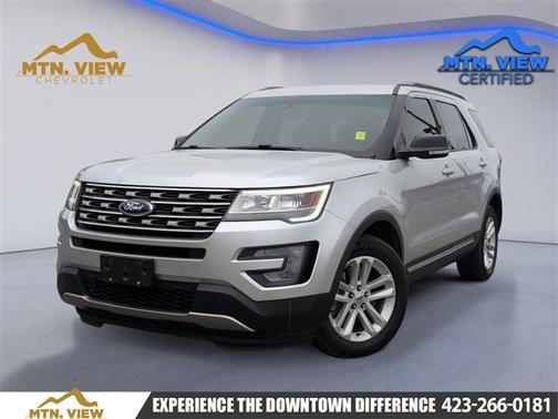 Ingot Silver 2017 Ford Explorer XLT