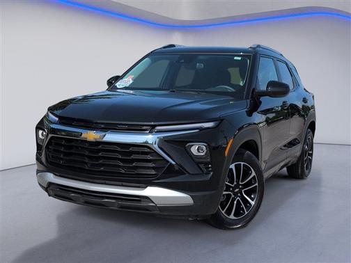 Mosaic Black Metallic 2024 Chevrolet Trailblazer LT