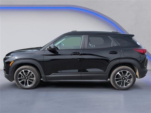 Mosaic Black Metallic 2024 Chevrolet Trailblazer LT