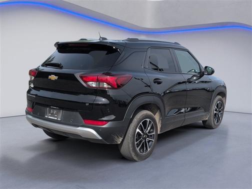 Mosaic Black Metallic 2024 Chevrolet Trailblazer LT