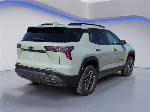 Green 2026 Chevrolet Equinox ACTIV