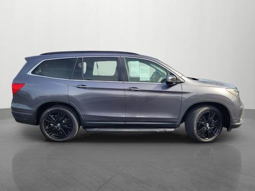 Modern Steel Metallic 2022 Honda Pilot Special Edition